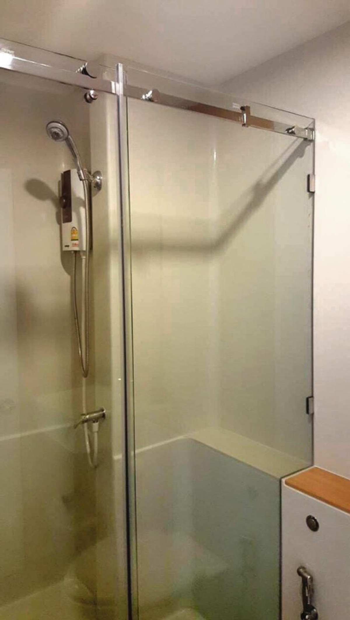 For SaleCondoThaphra, Talat Phlu, Wutthakat : Aspire Sathorn Thapra【𝐒𝐄𝐋𝐋 & 𝐑𝐄𝐍𝐓】🔥A clean and simple design adds just the right amount of cozy warmth🔥  Contact Line ID: @hacondo