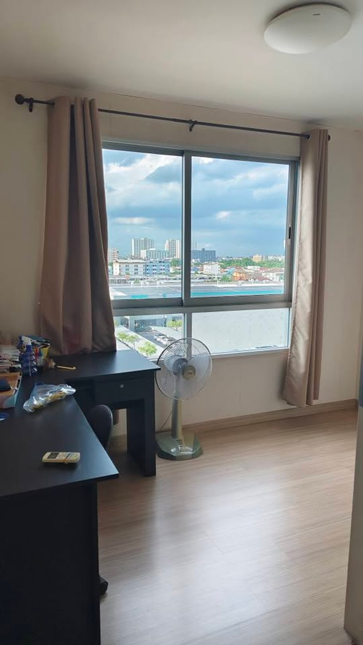 ขายคอนโดนวมินทร์ รามอินทรา : (รหัส SM1542) ขายคอนโด Plum condo nawamin พลัมคอนโด นวมินทร์ ใกล้สถานีรถไฟฟ้าคู้บอน