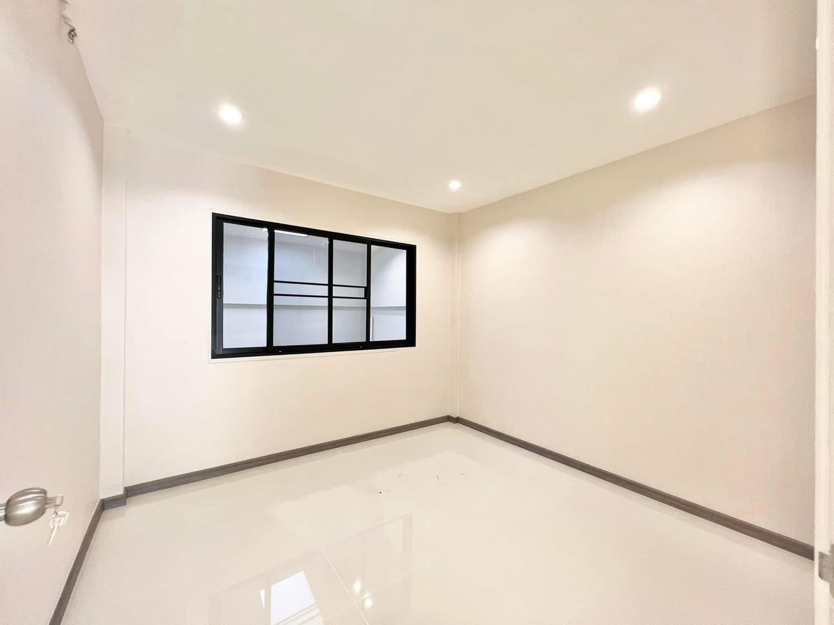 For SaleTownhomeEakachai, Bang Bon : Townhome Sathorn Grand Ville / 3 Bedrooms (FOR SALE), Sathorn Grand Ville / Townhome 3 Bedrooms (FOR SALE) BALL046
