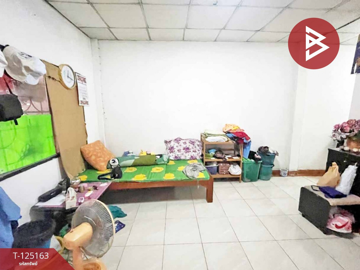 Townhouse for sale Amphon Place Village 2, Sukhapiban 5, Bang Khen, Bangkok Loading...