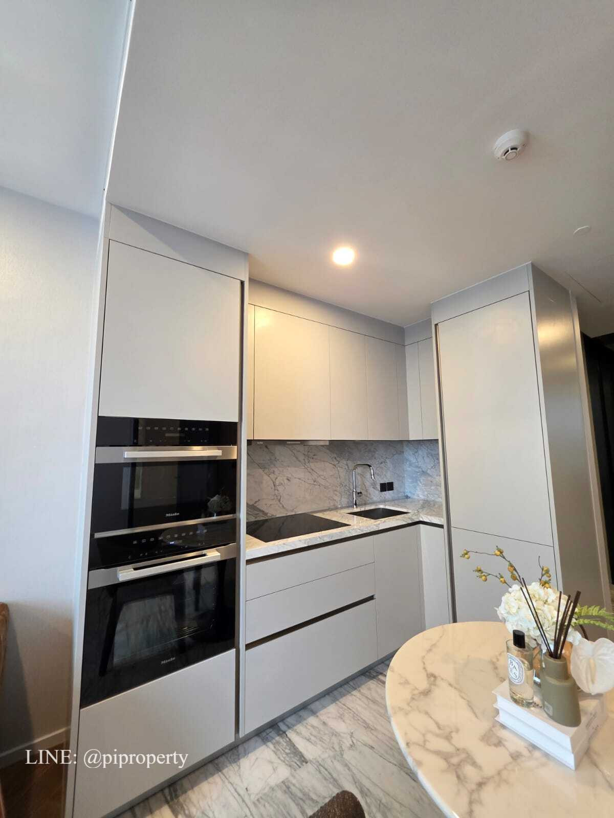 คอนโดสุขุมวิท อโศก ทองหล่อ : สัมผัสชีวิตหรูหราเหนือระดับที่ The Residences 38 - ใหม่เอี่ยม พร้อมเข้าอยู่ 