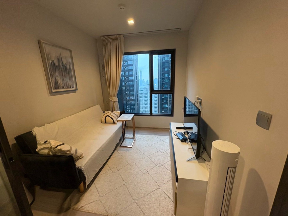 life asoke rama9 ให้เช่า Loading...