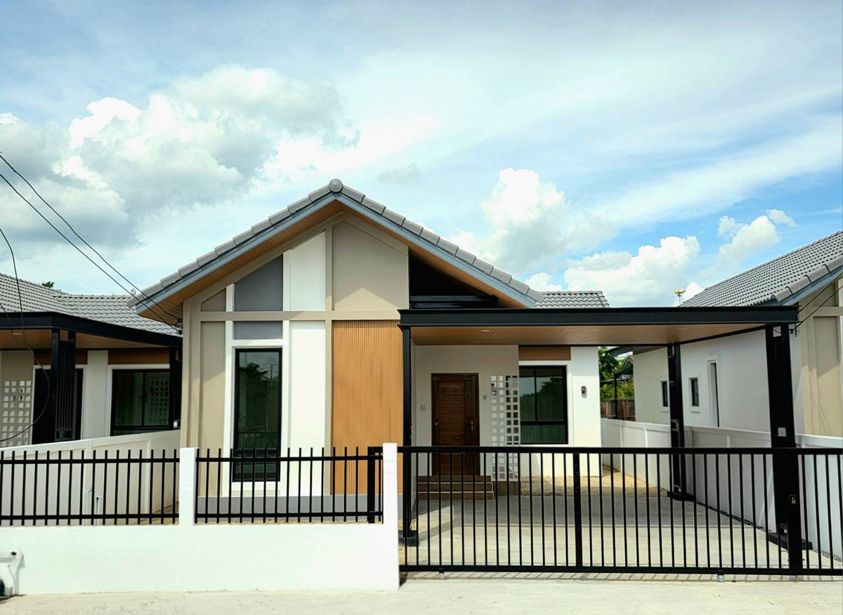 ขายบ้านสระบุรี : บ้านเดี่ยวชั้นเดียว 3 ห้องนอน 2 ห้องน้ำ พร้อมคอร์ทกลางบ้าน ใกล้ถนนใหญ่