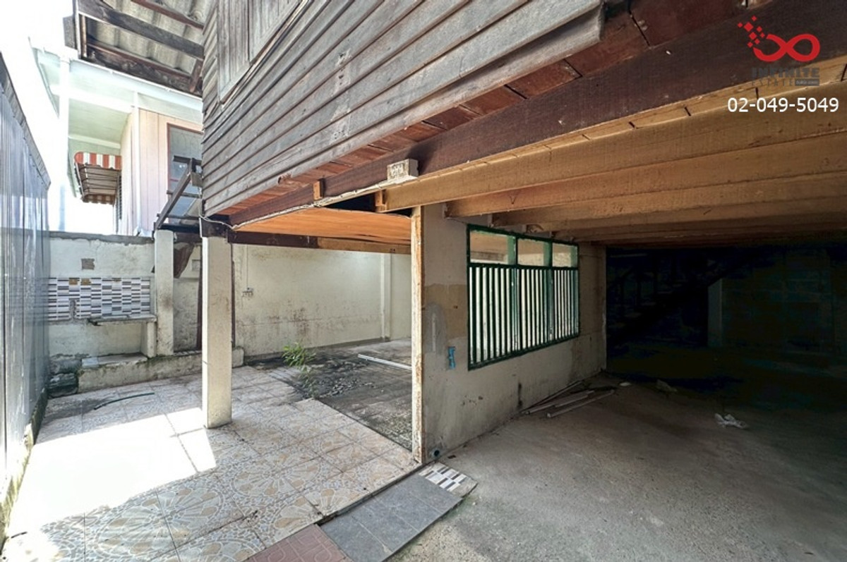 ขายบ้านเดี่ยว 2 ชั้น เปรมฤทัย 20 ซ.ศรีนครินทร์ 48 ใกล้ MRT ศรีเอี่ยม Loading...