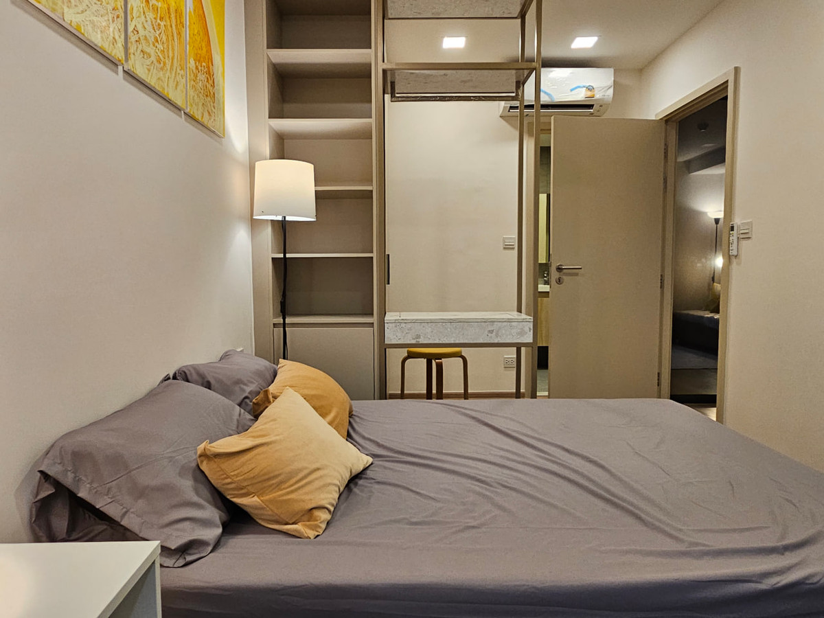 For SaleCondoSiam Paragon ,Chulalongkorn,Samyan : The Nest Chula Samyan【𝐒𝐄𝐋𝐋 & 𝐑𝐄𝐍𝐓】🔥This room is decorated in a soothing Muji style, using warm tones throughout the room, complete with built-in furniture.🔥  Contact Line ID: @hacondo