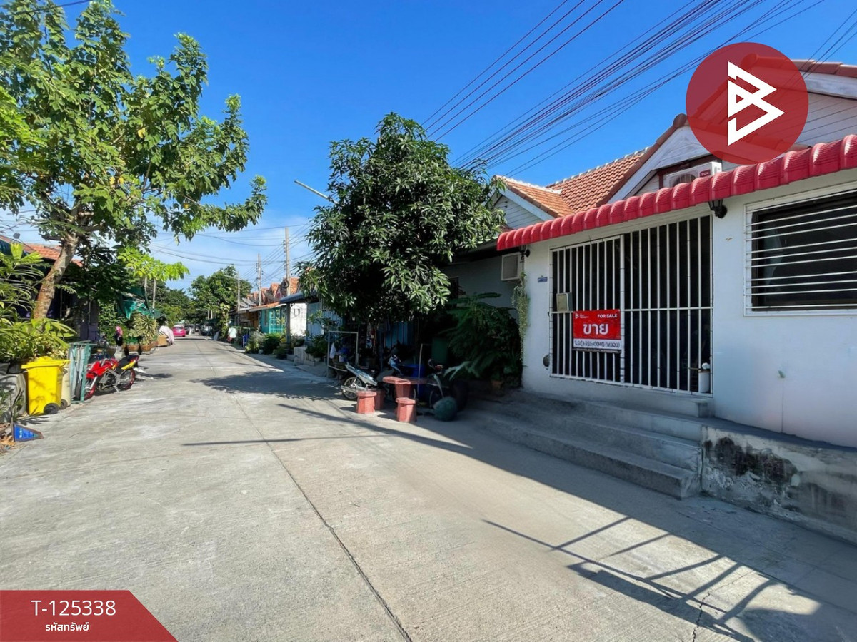 Townhouse for sale PK Garden Village, Pracha Uthit 90, Samut Prakan Loading...