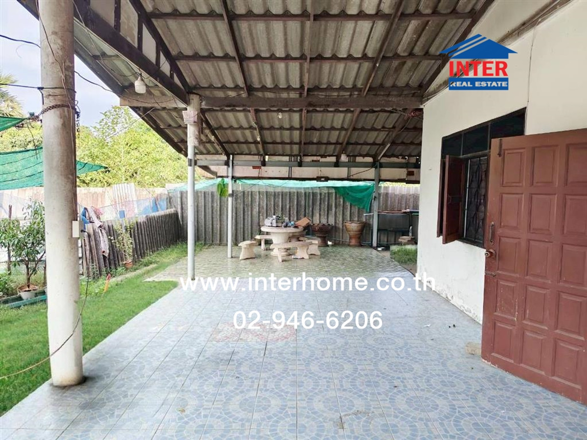 2-story detached house, 200 sq m. Detached house, Soi Matrijit 36, Nimit Mai Road, Maitrijit Road, Khlong Sam Wa District, Bangkok. Loading...