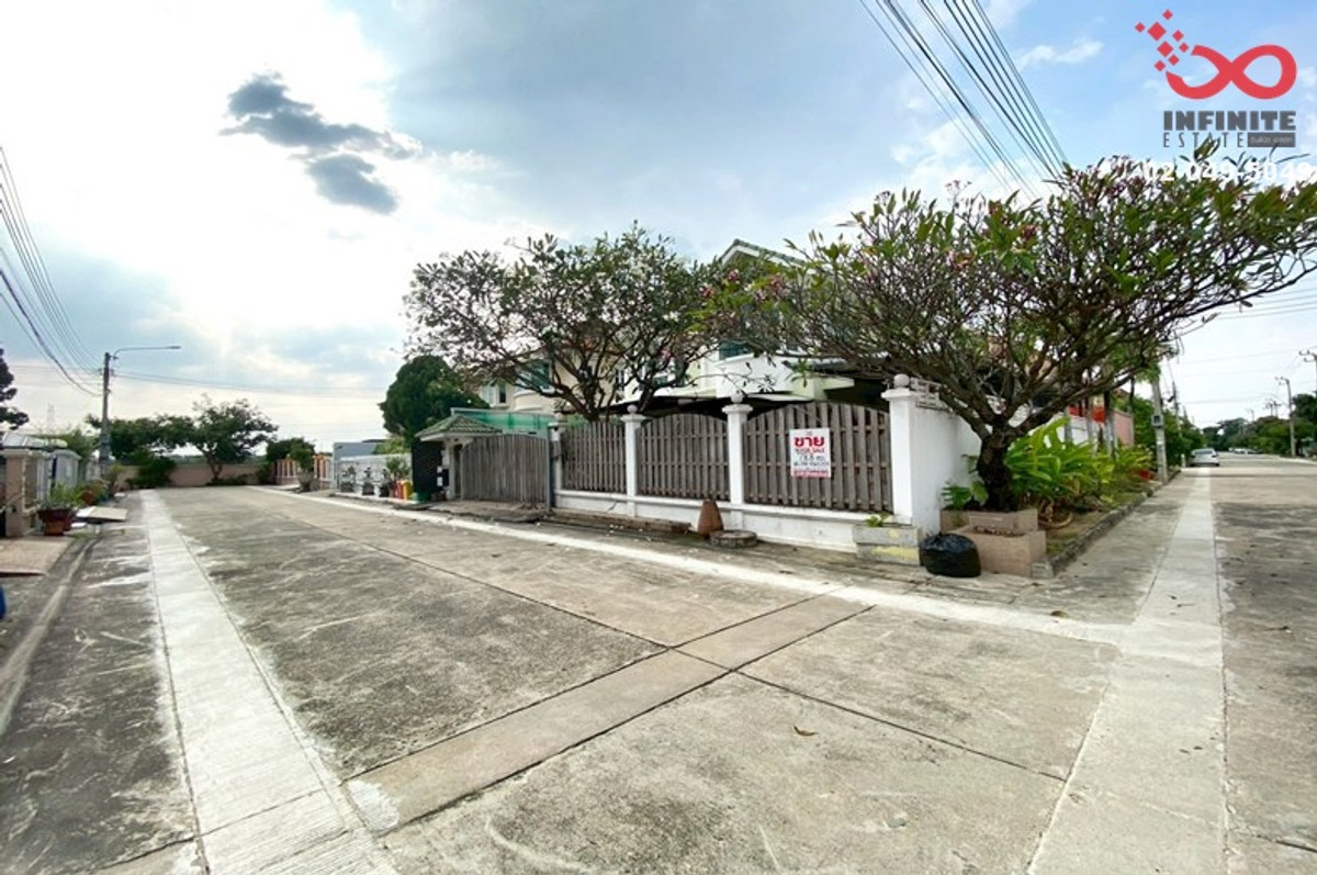 For SaleHouseBang kae, Phetkasem : 2-story house for sale, 78 sq m., Suksan 10, near The Mall Bang Khae, MRT Lak Song.