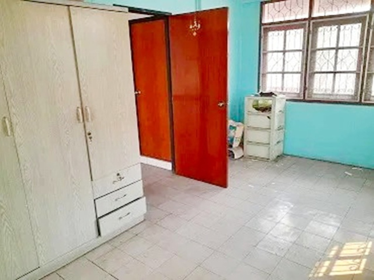 MRTบางพลู 3 กม. ถ. ราชพฤกษ์-นนทบุรี ให้เช่าบ้านเ 2 ชั้น 4นอน 50ตร.วา. ถ.บางกรวย-ไทรน้อย Loading...