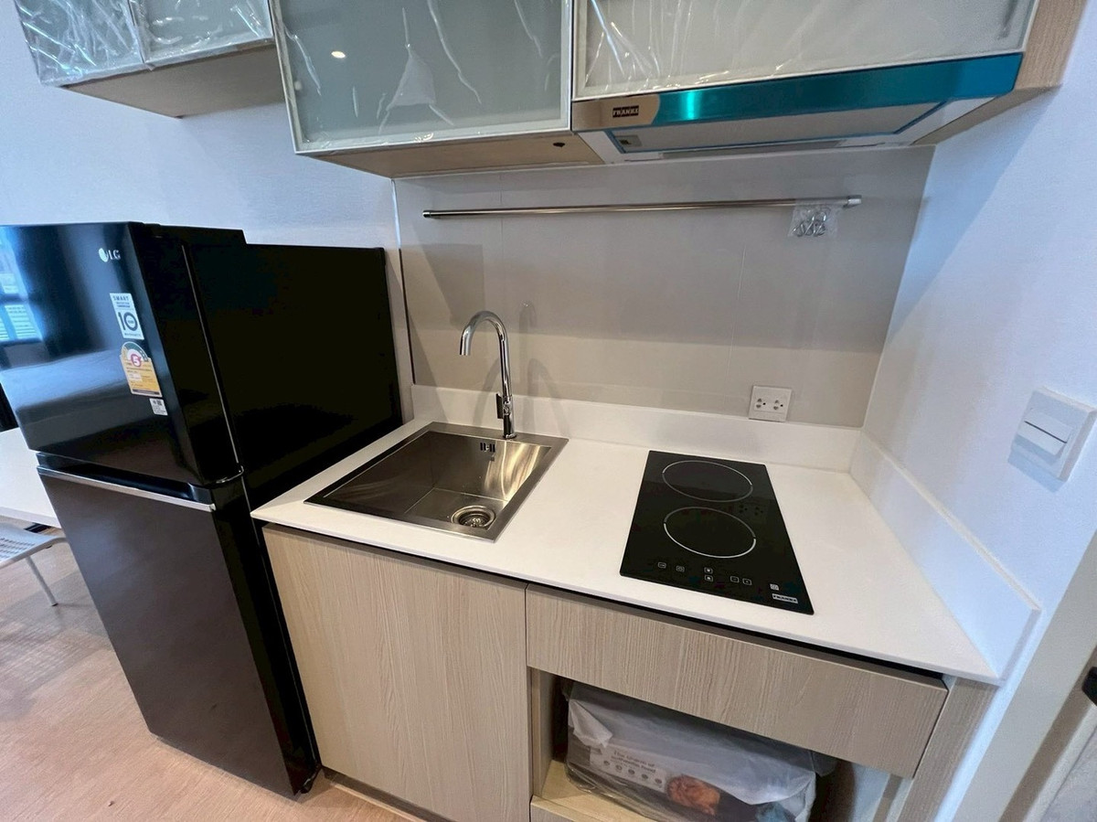 For Rent คอนโด Maru Ekkamai 2 Loading...