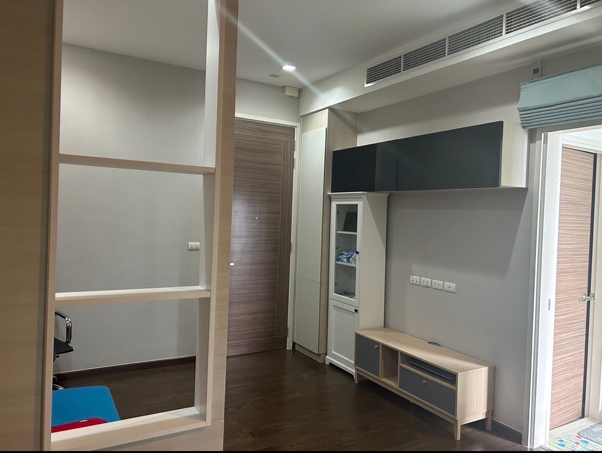 ให้เช่าคอนโดพระราม 9 เพชรบุรีตัดใหม่ RCA : ให้ เช่า ด่วน Q Asoke คิว อโศก Studio 37ตารางเมตร (ราคาพิเศษ)