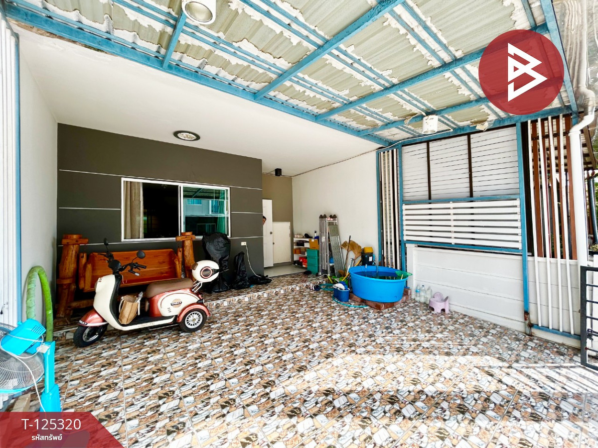 Townhouse for sale Pleno Srinakarin Village with furniture, cheap price. Loading...