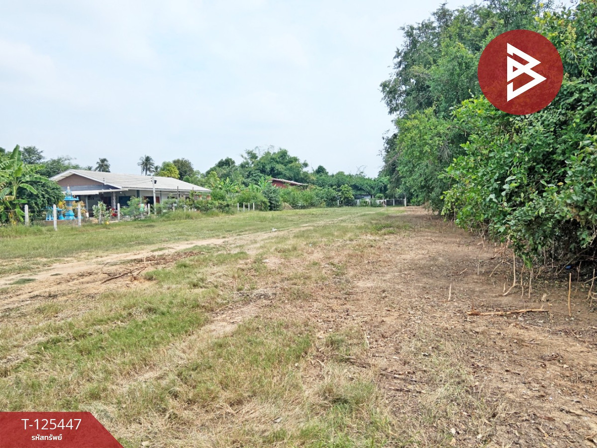 Land for sale, area 1 rai 40 sq m, Ban Pong, Ratchaburi. Loading...