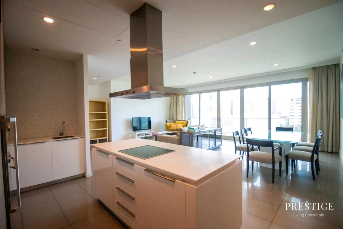 For RentCondoWitthayu, Chidlom, Langsuan, Ploenchit : 📌For RENT | 185 Rajadamri - 3BR (225 sqm) 240,000 THB