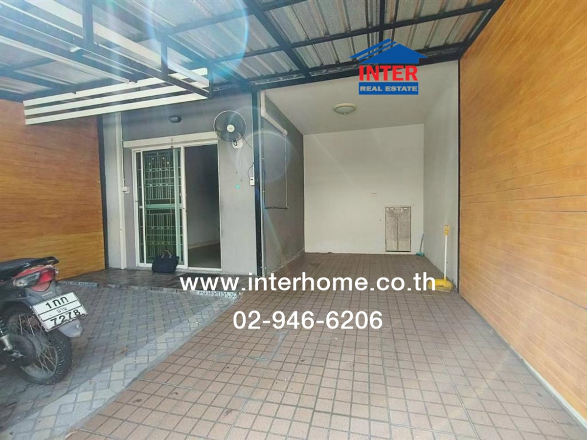 ทาวน์เฮ้าส์ 2 ชั้น 17.6 ตร.ว. หมู่บ้านไลโอบลิสซ์ กาญจนาภิเษก-ชัยพฤกษ์ ถนนบ้านกล้วย-ไทรน้อย ถนนกาญจนาภิเษก บางบัวทอง นนทบุรี Loading...