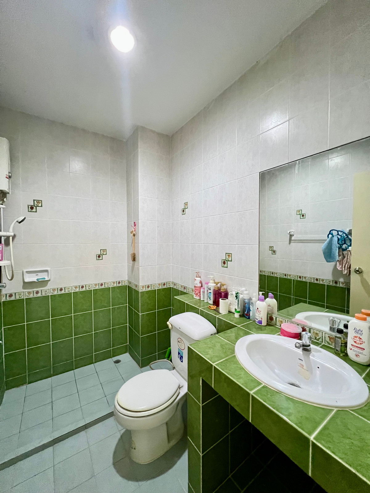 ขายทาวน์โฮมโชคชัย4 ลาดพร้าว71 : ขายทาวน์โฮม 3 ชั้น หมู่บ้านเกตุนุติเชอมีเน่ ลาดพร้าว 87 | ทำเลศักยภาพ ใจกลางลาดพร้าว เดินทางสะดวก ใกล้สิ่งอำนวยความสะดวกครบ