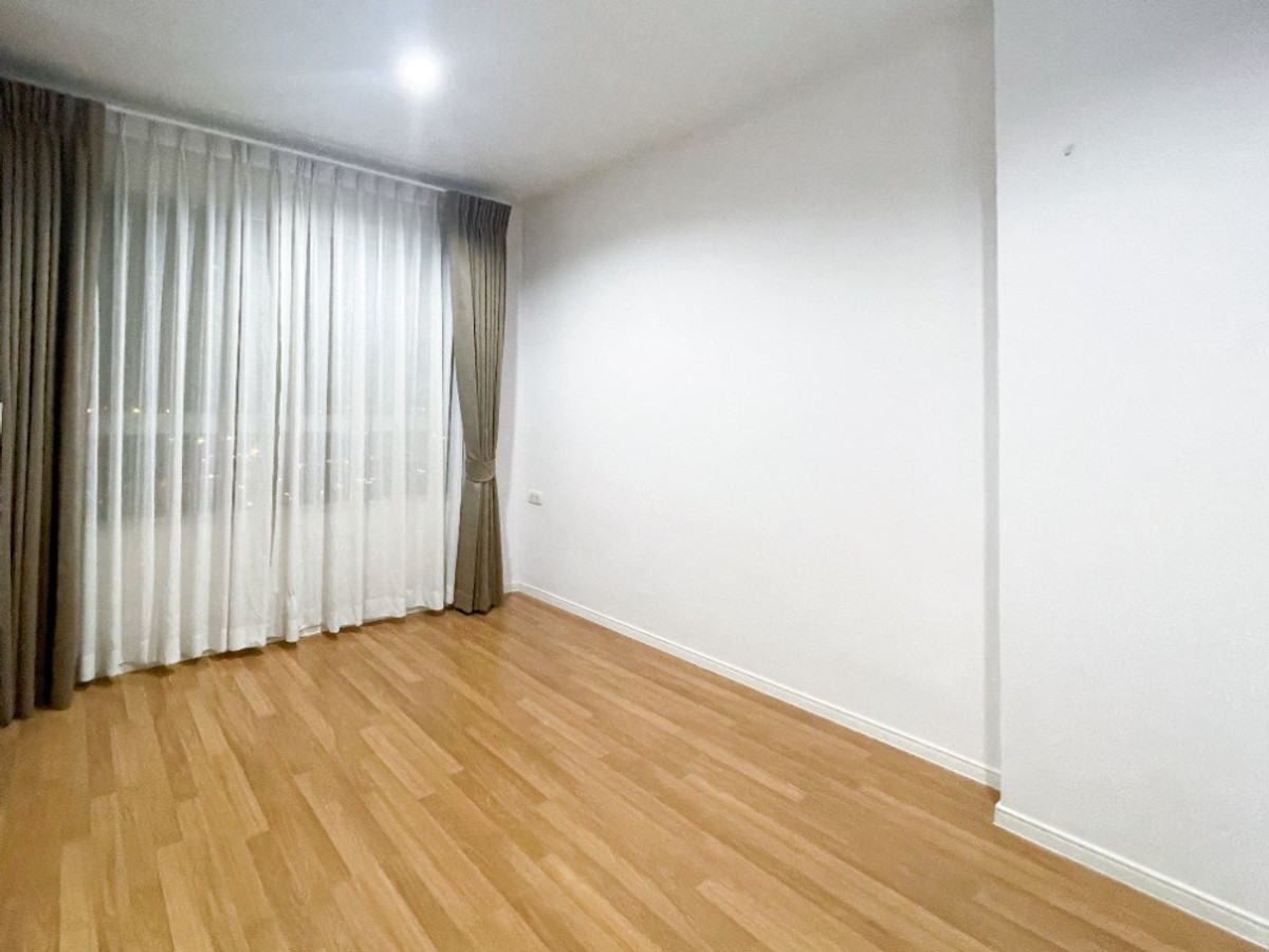 ðĨ āļāļēāļĒ ðĨ āļĨāļļāļĄāļāļīāļāļĩ āđāļāļĨāļŠ āļāļĢāļ°āļĢāļēāļĄ 9 - āļĢāļąāļāļāļē Lumpini Place Rama 9 - Ratchada / 1 āļŦāđāļāļāļāļāļ E065 Loading...