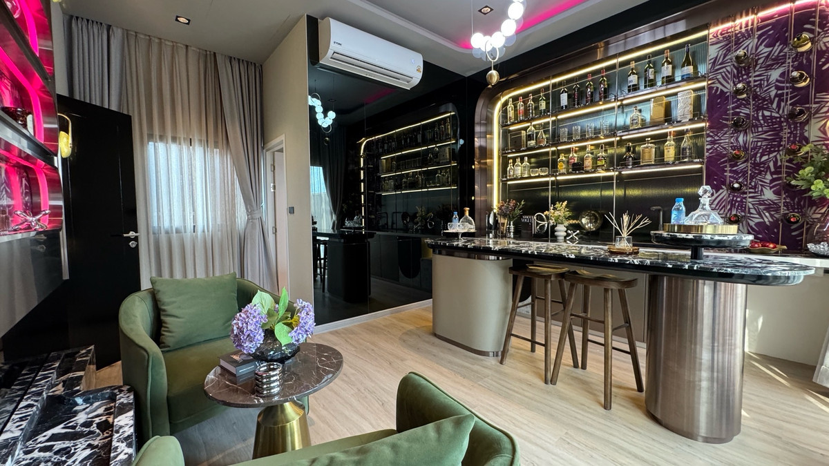 ขายบ้านพระราม 9 เพชรบุรีตัดใหม่ RCA : ขายบ้านหรู 4 ชั้น ใจกลางรัชดา-พระราม9 เพียง 4 นาทีถึง MRT ศูนย์วัฒนธรรม ต่างชาติซื้อได้