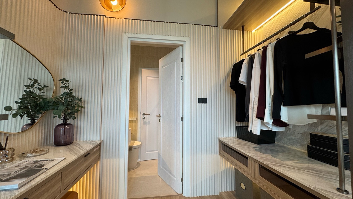 ขายบ้านพระราม 9 เพชรบุรีตัดใหม่ RCA : ขายบ้านหรู 4 ชั้น ใจกลางรัชดา-พระราม9 เพียง 4 นาทีถึง MRT ศูนย์วัฒนธรรม ต่างชาติซื้อได้