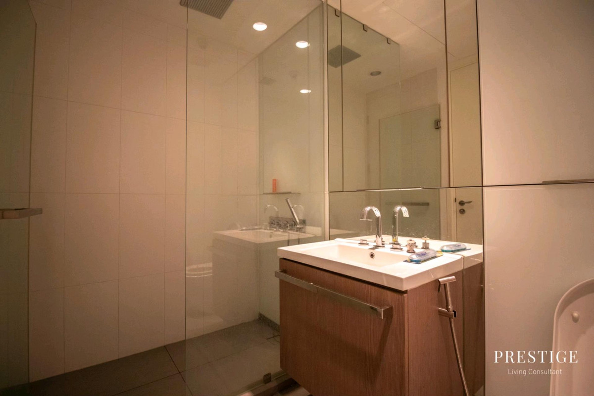 For RentCondoWitthayu, Chidlom, Langsuan, Ploenchit : 📌For RENT | 185 Rajadamri - 3BR (225 sqm) 240,000 THB