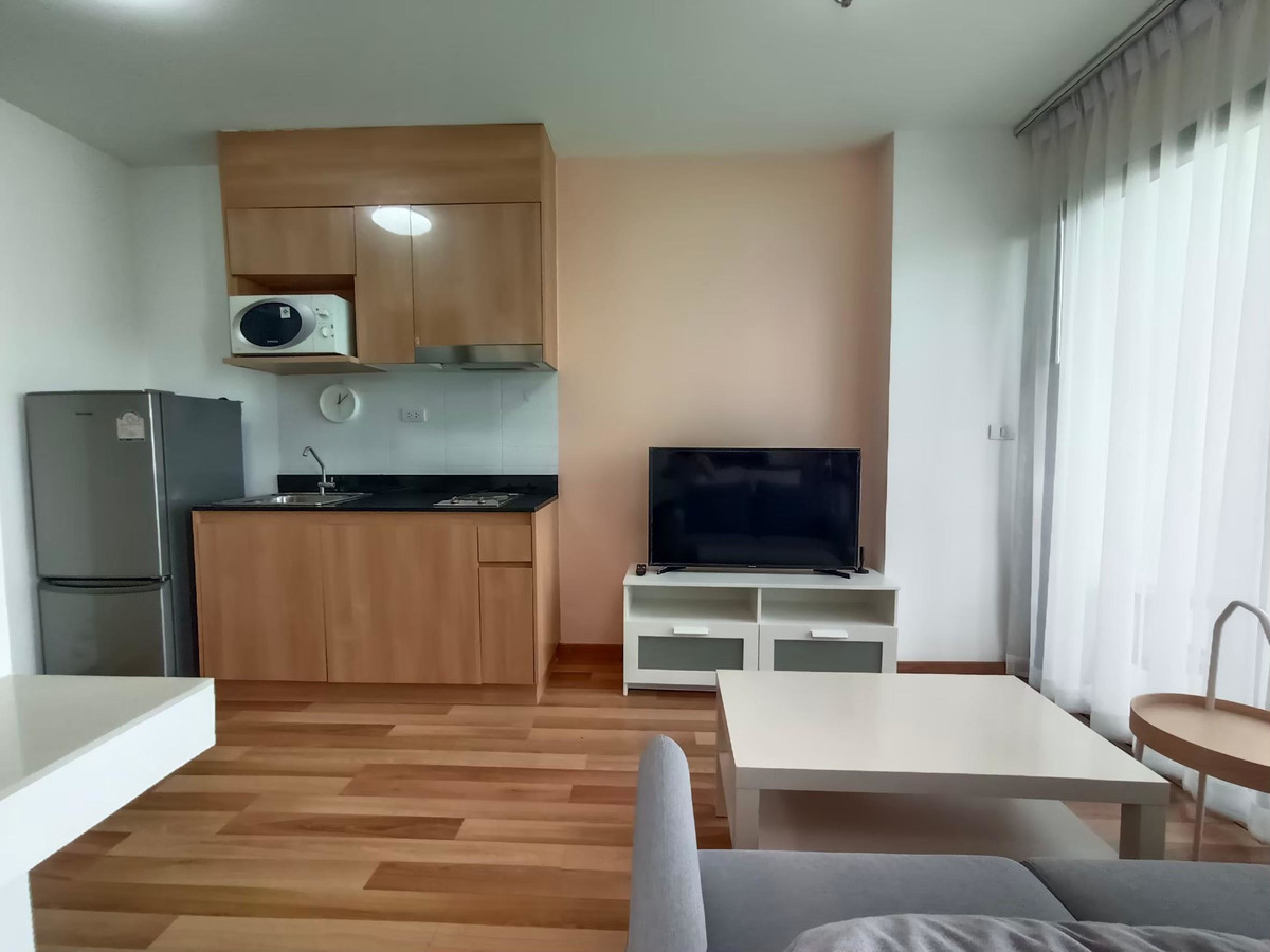 ✨ Rare Item is Back! ✨ For Rent: Ideo Blucove Sukhumvit 💙 Just became available — BTS view 🚆 Facing East 🌅 Loading...