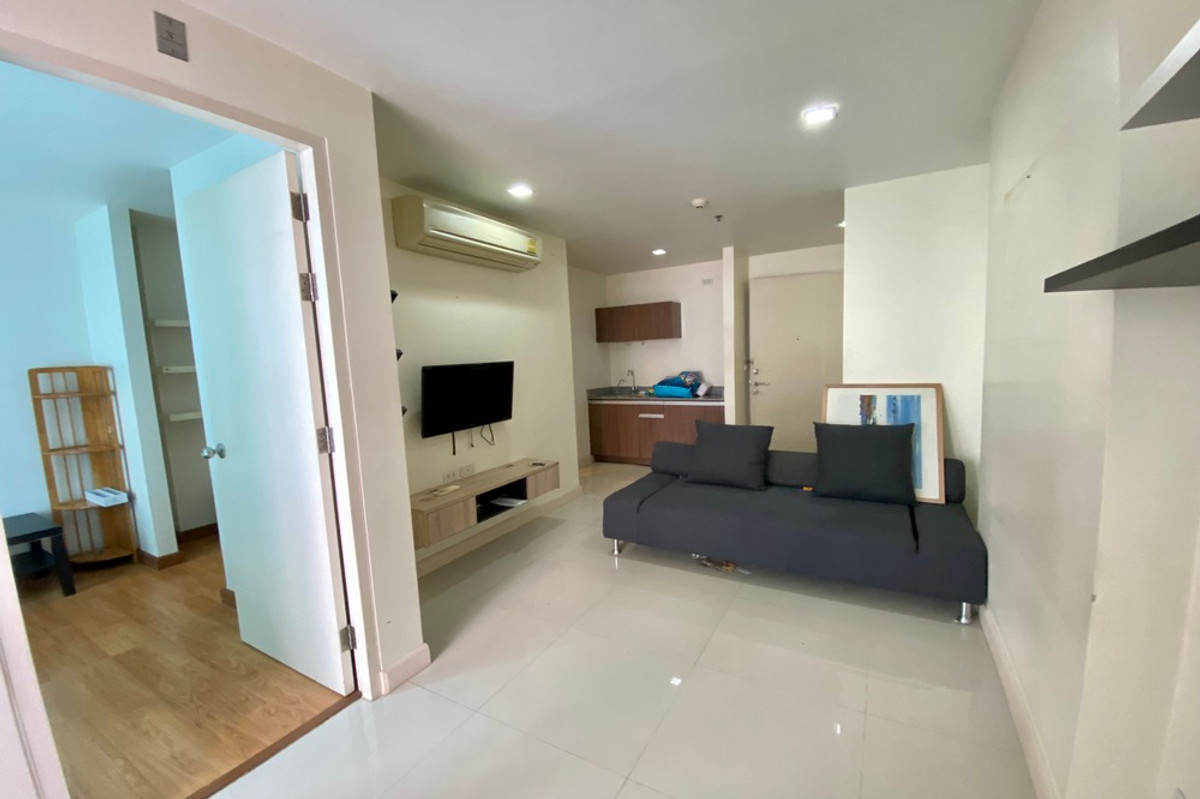 For SaleCondoSiam Paragon ,Chulalongkorn,Samyan : 🔥 For Sale !! South Facing !!🔥 Code C20230900487..........Wish @ Samyan, 1 bedroom, 1 bathroom, furnished, Special Deal!!📣📣