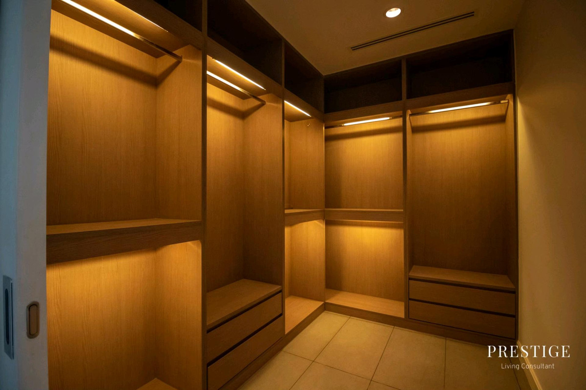 For RentCondoWitthayu, Chidlom, Langsuan, Ploenchit : 📌For RENT | 185 Rajadamri - 3BR (225 sqm) 240,000 THB