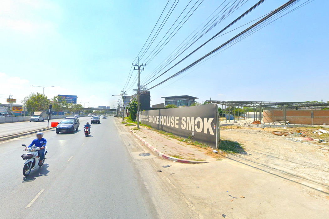 Land for sale on Ratchaphruek Road, Bang Rak Noi Subdistrict, more than 3 rai, suitable for business CC Loading...