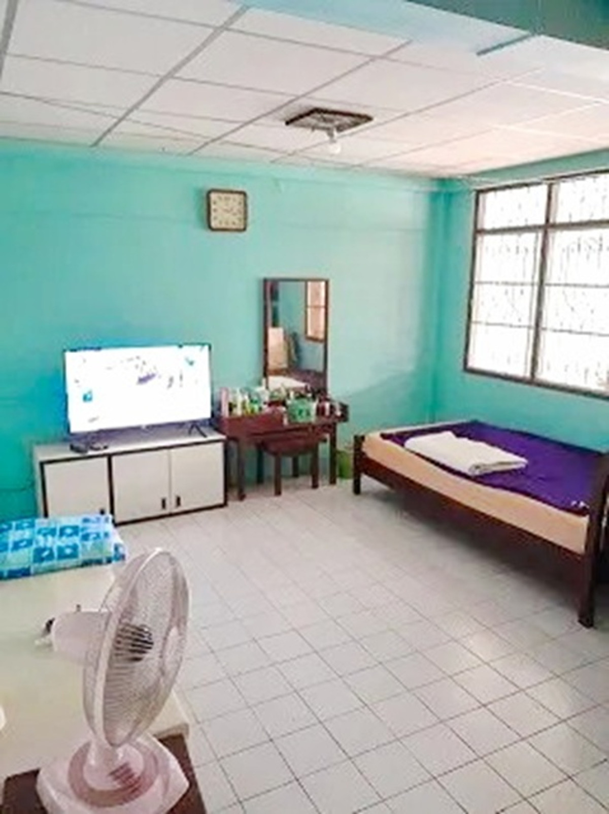 MRTบางพลู 3 กม. ถ. ราชพฤกษ์-นนทบุรี ให้เช่าบ้านเ 2 ชั้น 4นอน 50ตร.วา. ถ.บางกรวย-ไทรน้อย Loading...