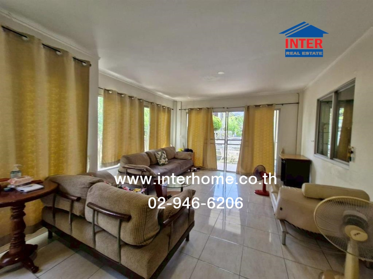 บ้านเดี่ยว 2 ชั้น 57 ตร.ว. หมู่บ้านสัมมากร มีนบุรี2 ซอยสามวา20 ถนนสุขวินทวงศ์ ถนนสามวา เขตคลองสามวา กรุงเทพมหานคร Loading...