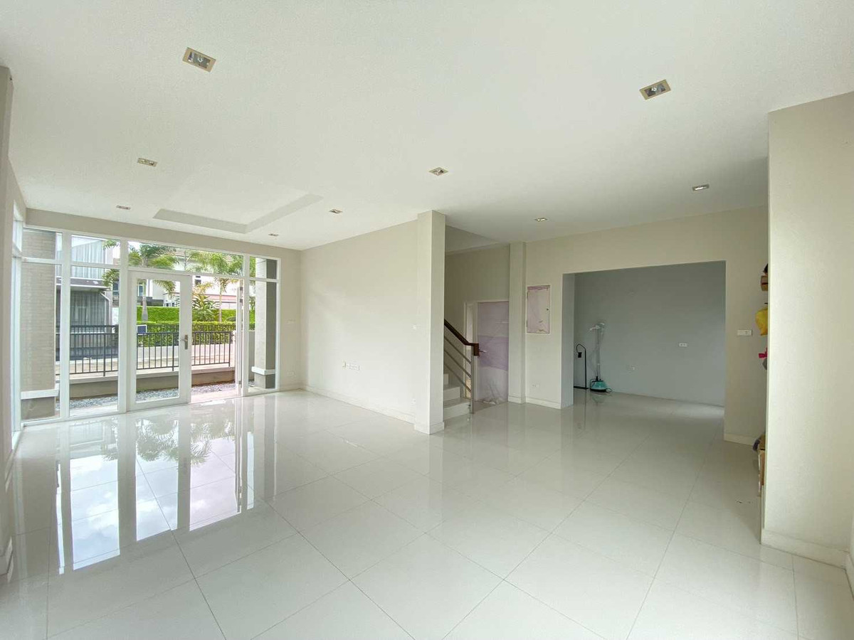 Detached House for sale: The Habitatt Phitsanulok Village, 221 sq.m., near Wunwai Intersection. Loading...