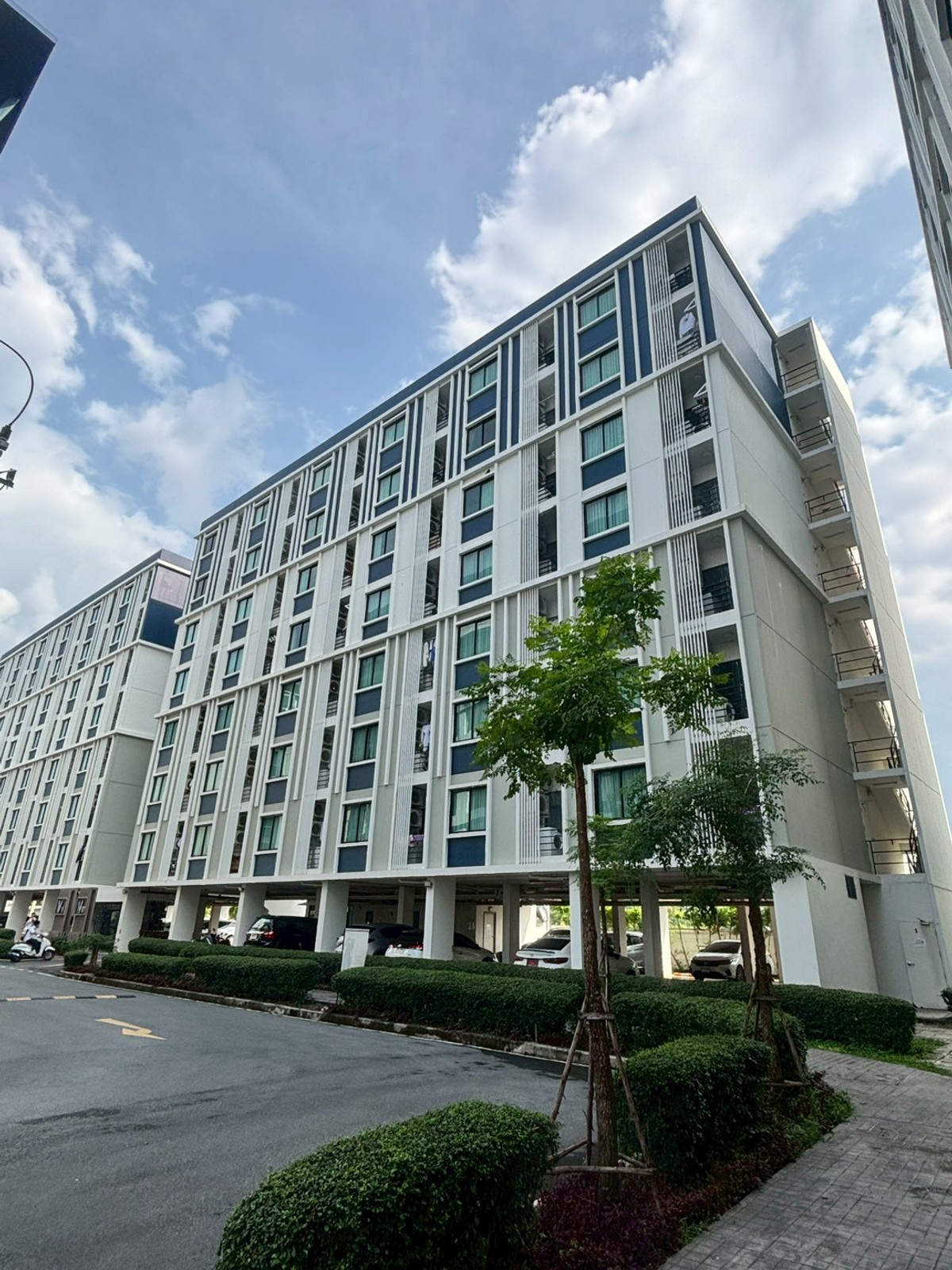 ขายคอนโดพุทธมณฑล ศาลายา : วีคอนโดศาลายา (V Condo Salaya) คอนโดวิวสวย ห้องกว้าง 2 ห้องนอน พร้อมอยู่ ตกแต่งครบ 😳จะอยู่เอง หรือ ปล่อยเช่าก็คุ้ม Yield 7%🤯