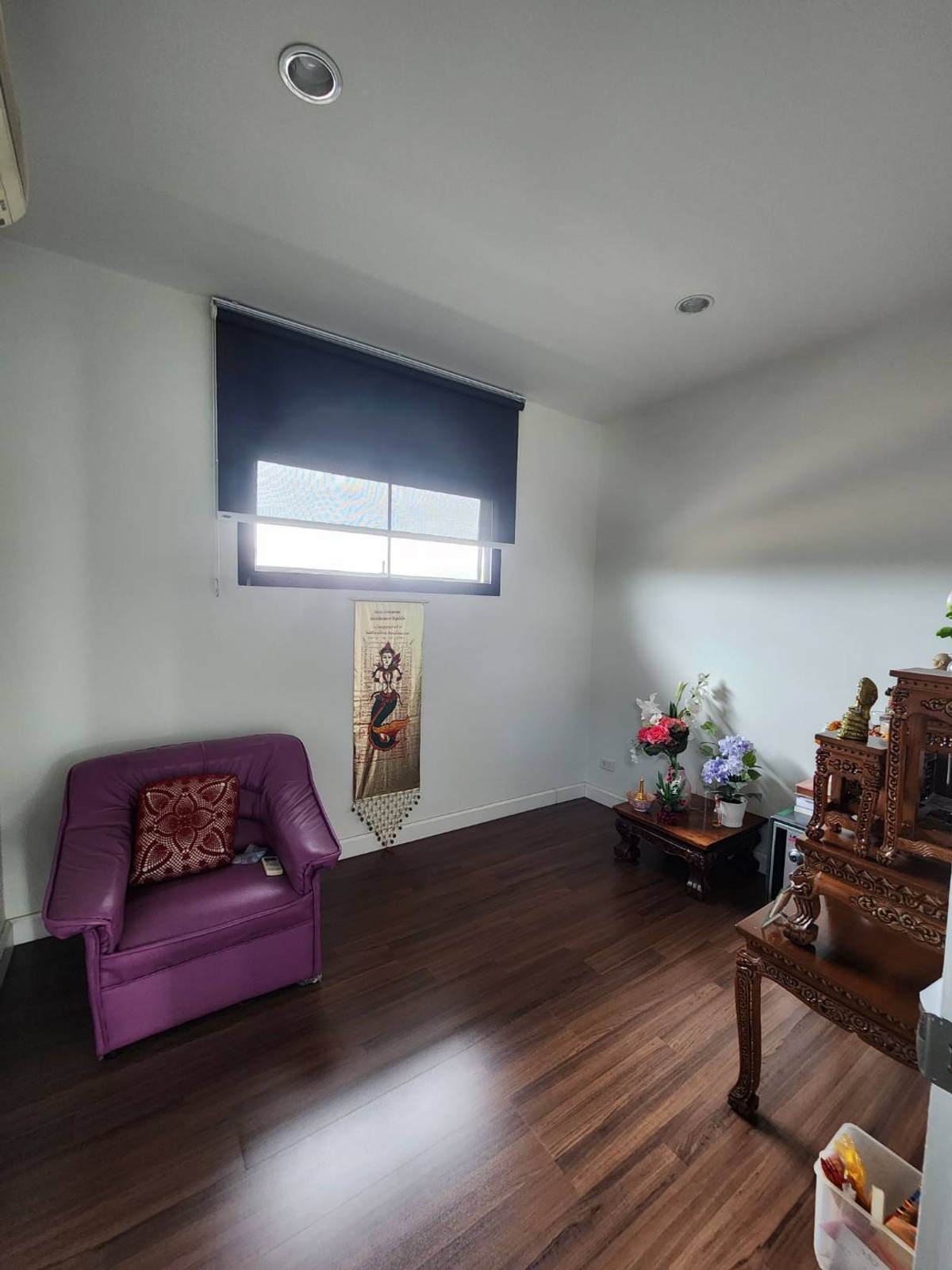 For SaleHouseOnnut, Udomsuk : 3-story detached house for sale, 4 bedrooms, 4 bathrooms, 1 maid's room, near BTS Punnawithi in Muang Thong Village 4, Sukhumvit 101.