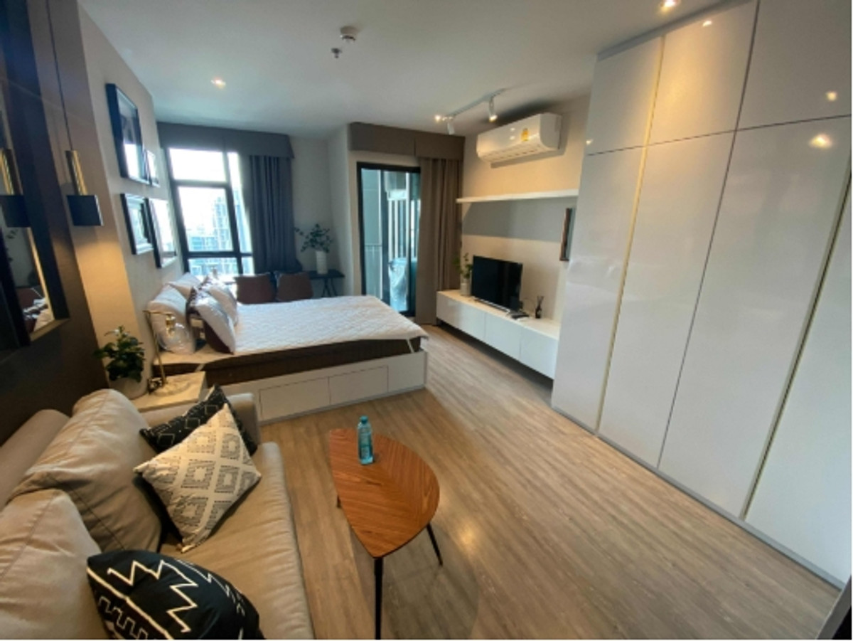 คอนโดให้เช่า ริทึ่ม เอกมัย Loading...