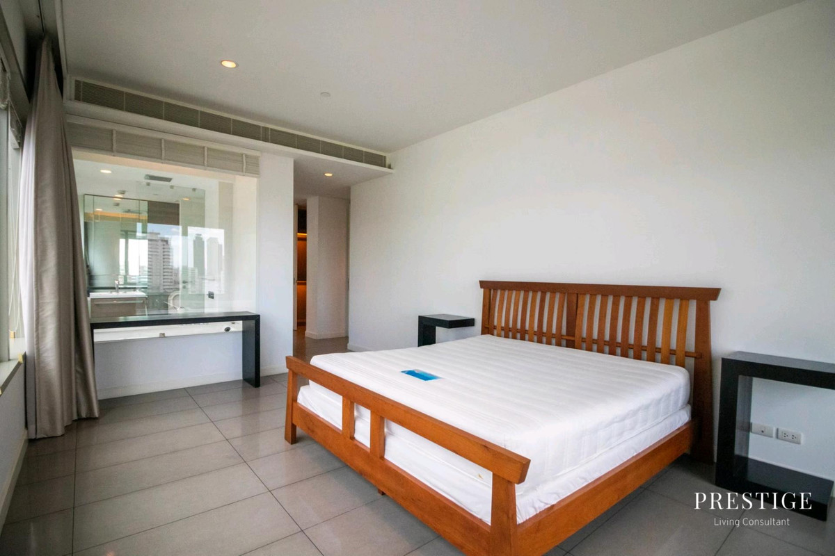 For RentCondoWitthayu, Chidlom, Langsuan, Ploenchit : 📌For RENT | 185 Rajadamri - 3BR (225 sqm) 240,000 THB