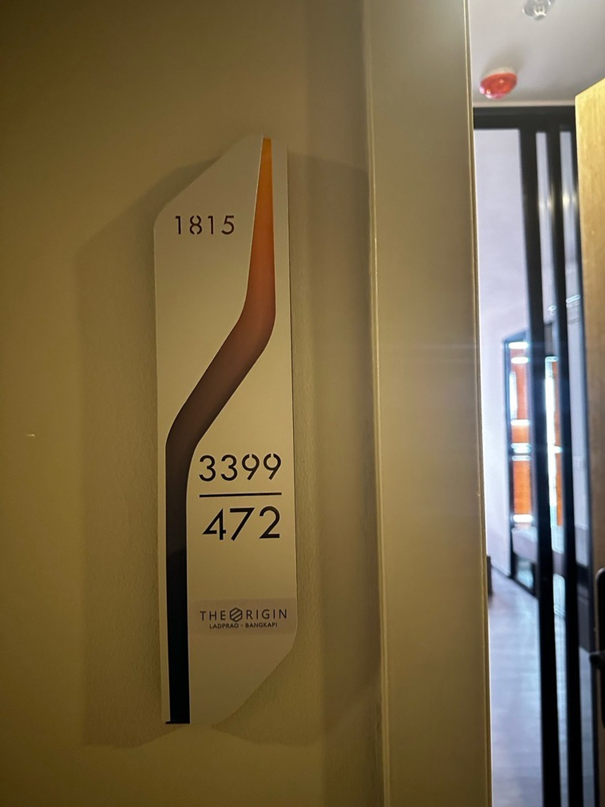 ขายคอนโดลาดพร้าว101 แฮปปี้แลนด์ : 1 Bedroom Smart Closet 25.57 ตรม ราคาพิเศษ