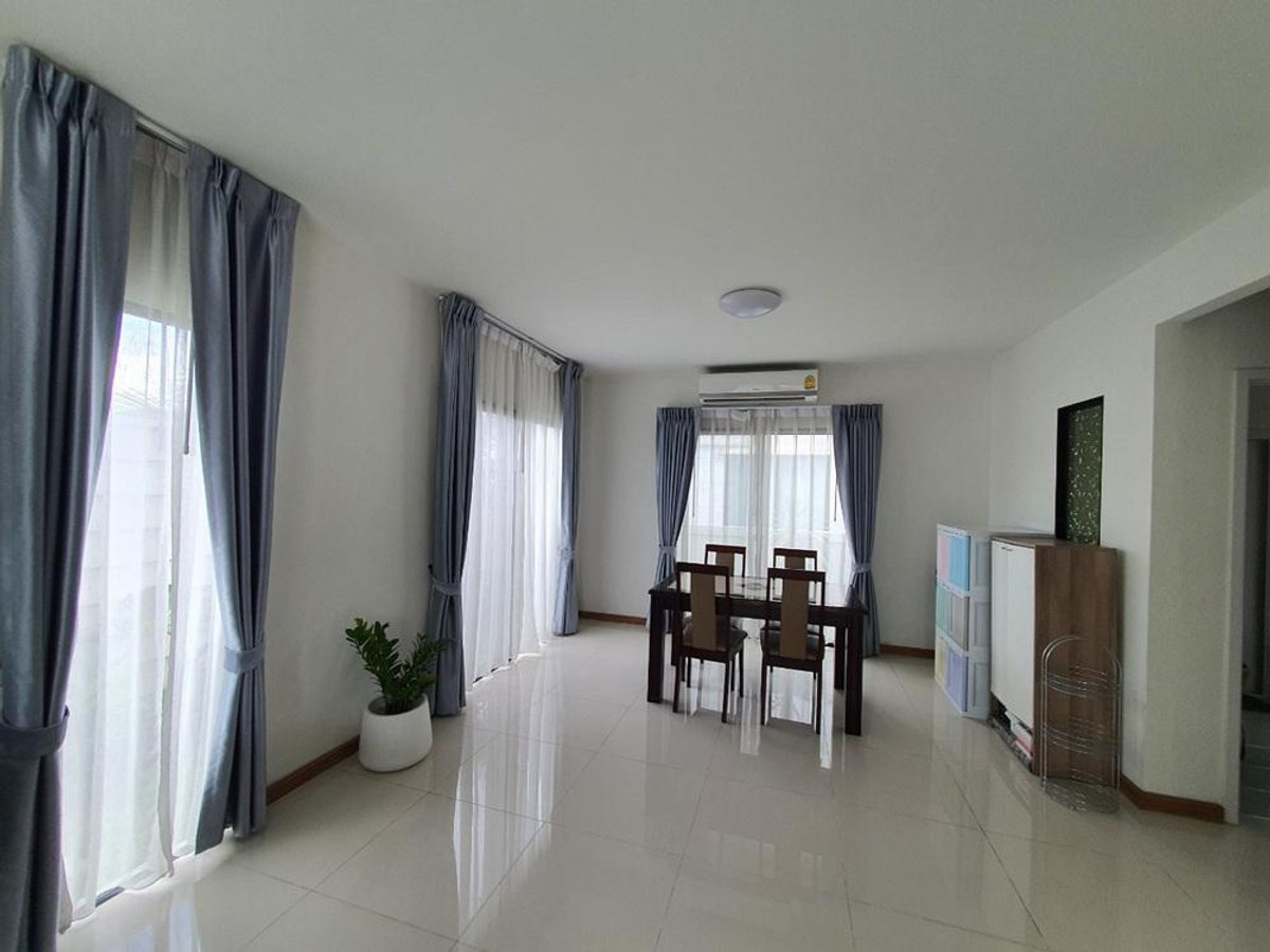 Call : 090-892-4666 Casa Ville Bangyai, Corner detached house, 3 Beds, 3 Baths, 1 Kitchen, near MRT Khlong Bang Phai Loading...