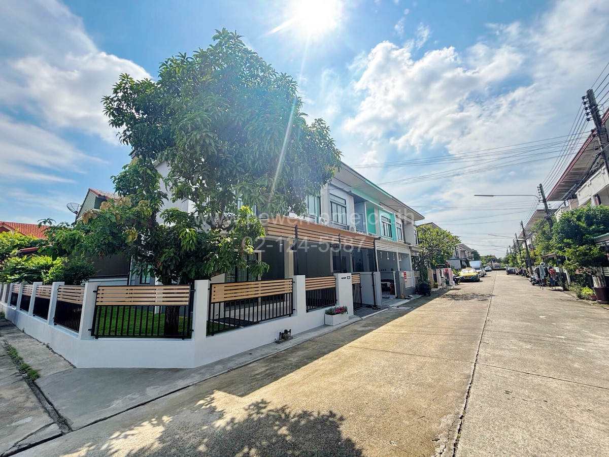 หมู่บ้านฟ้าปิยรมย์พรีเมียร์พาร์ค เฟส 10 ลำลูกกาคลอง 6 ต.บึงคำพร้อย อ.ลำลูกกา จ.ปทุมธานี Loading...