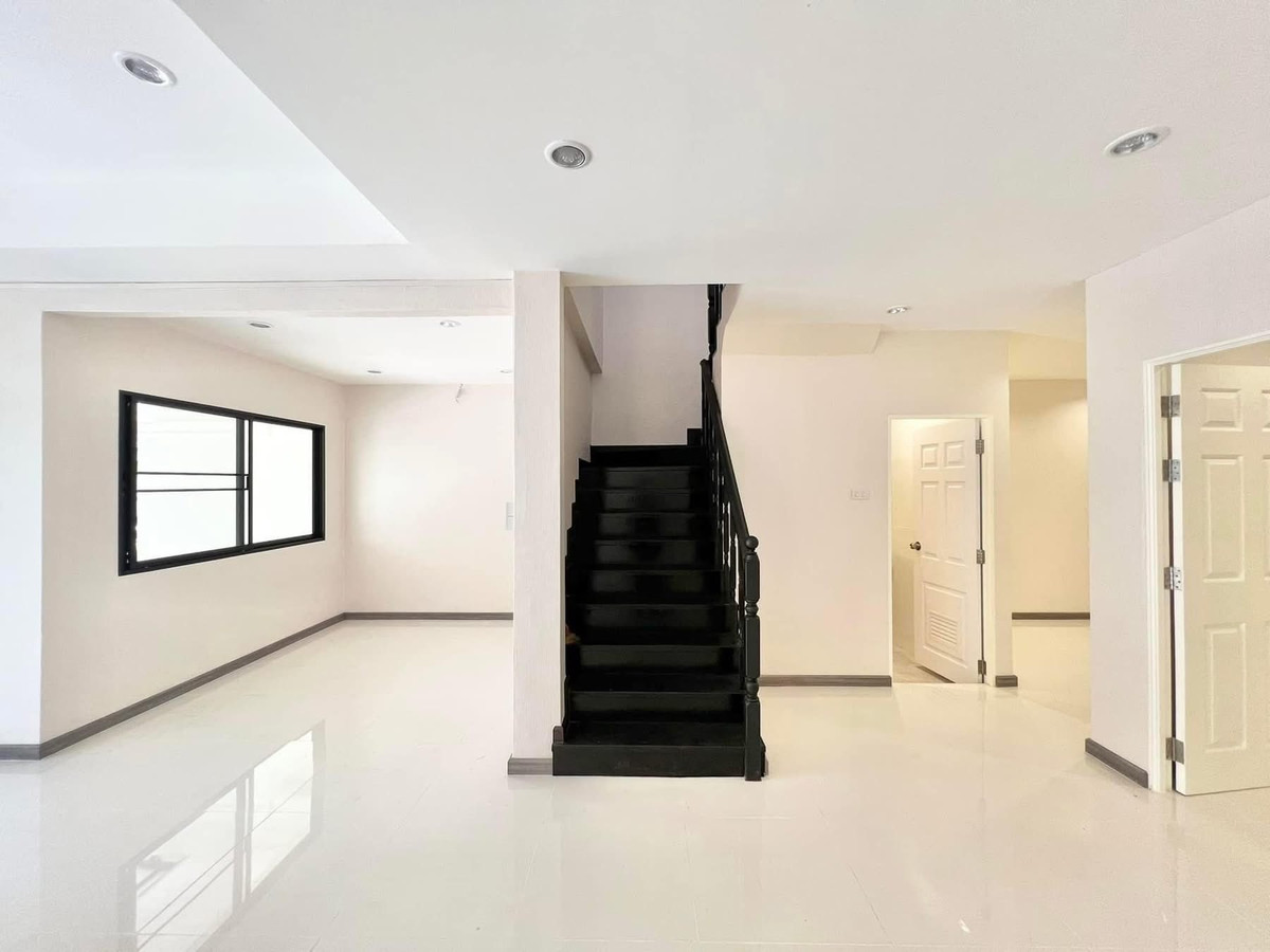 For SaleTownhomeEakachai, Bang Bon : Townhome Sathorn Grand Ville / 3 Bedrooms (FOR SALE), Sathorn Grand Ville / Townhome 3 Bedrooms (FOR SALE) BALL046