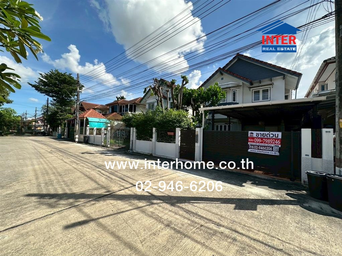 2-story detached house, 44.8 sq m, Sireen House Watcharapol Village. Soi Ruammit Phatthana, Intersection 10, Watcharaphon Road, Sukhaphiban 5 Road, Bang Khen District, Bangkok Loading...