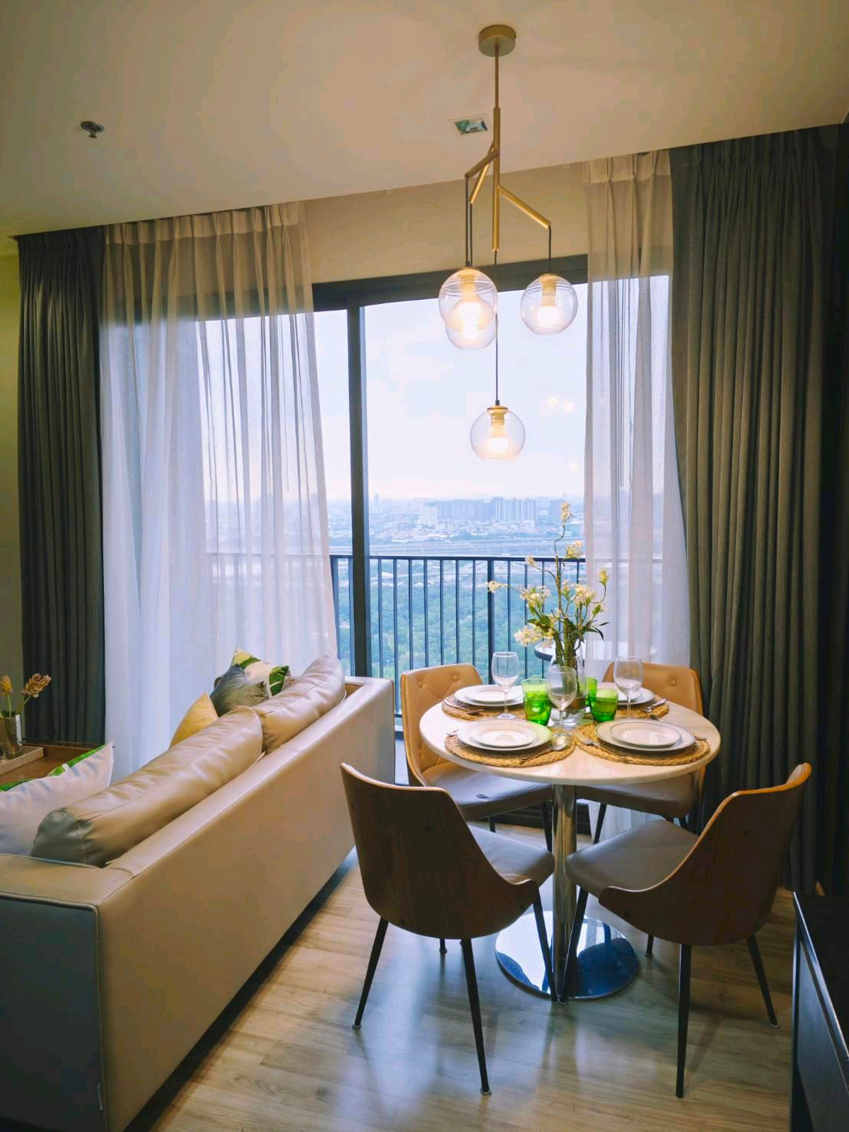 (เจ้าของ/Owner)ขาย /เช่า The line จตุจักร์ หมอชิต Loading...