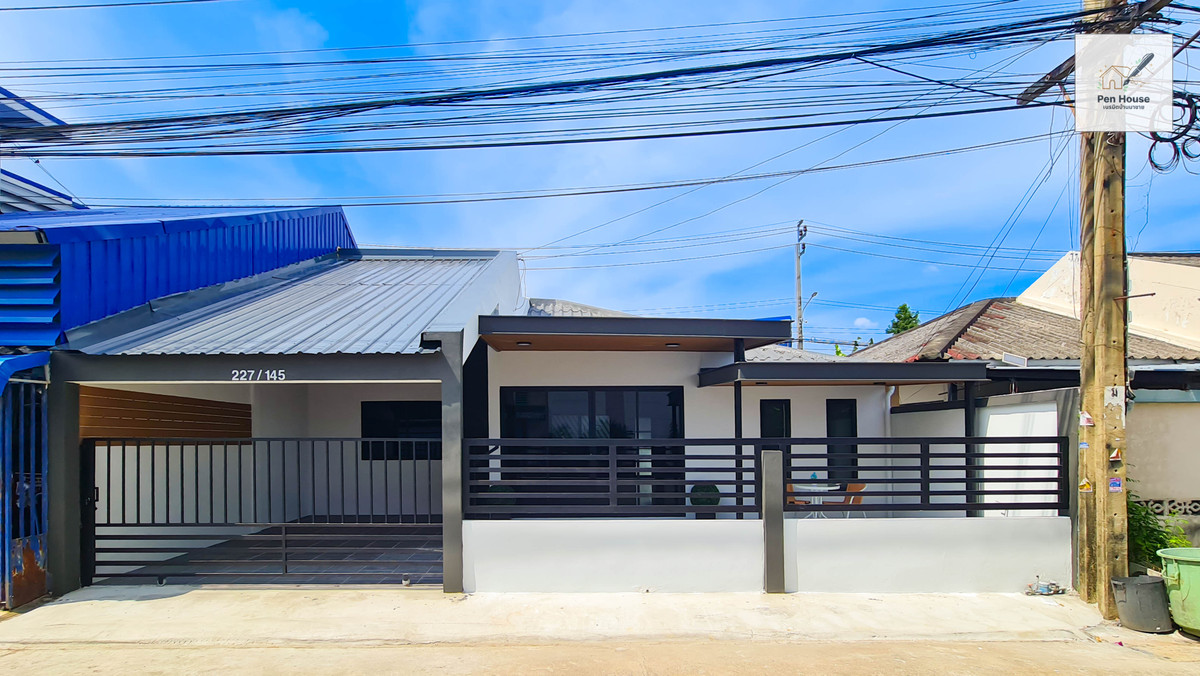 For SaleHouseNawamin, Ramindra : For sale: 1-story detached house, 3 bedrooms, near Fashion Island. Phet Anan University Kanchanaphisek Road 7/1 Along the motorway, Ramindra, newly renovated, ready to move in.
