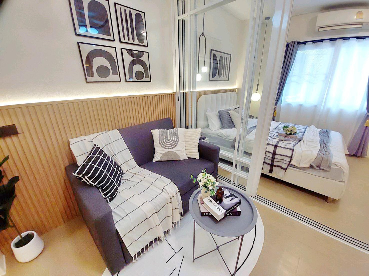 For SaleCondoLadprao, Central Ladprao : Condo for sale near BTS Lat Phrao or Ratchada Sutthisan.