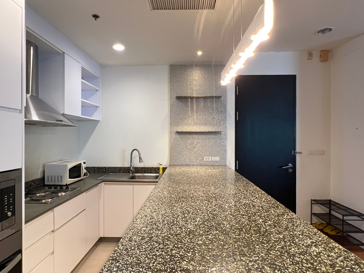 Chatrium Riverside - 2beds 2baths 122sqm. with River view only 65,000 Available now Loading...