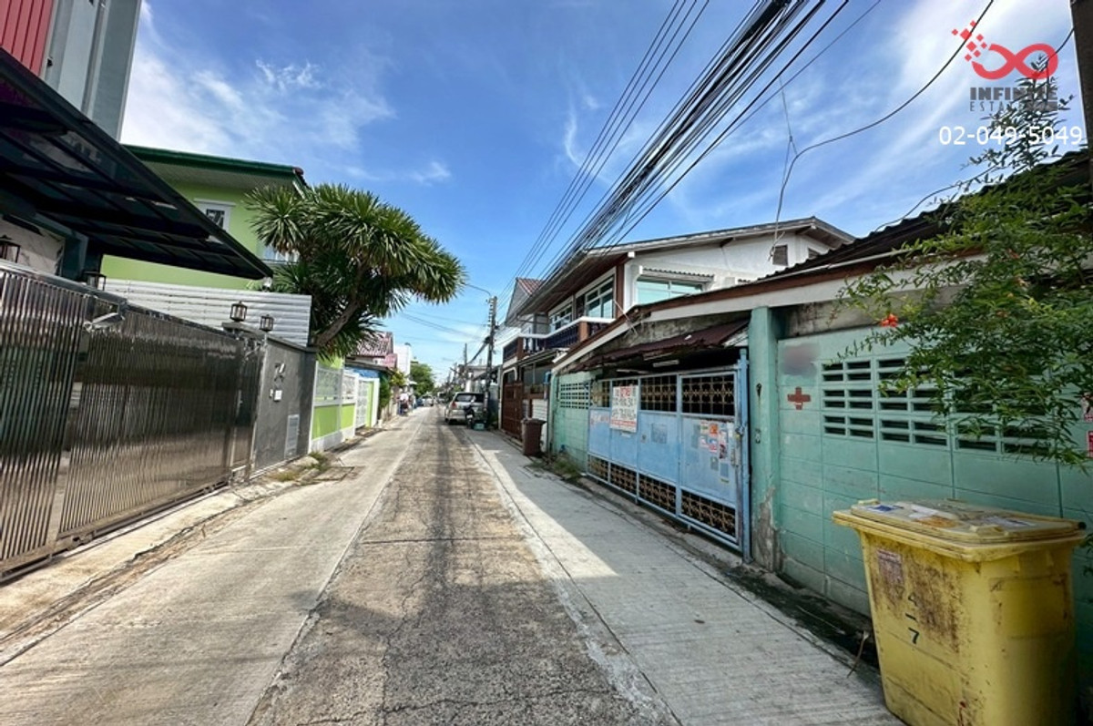 ขายบ้านเดี่ยว 2 ชั้น เปรมฤทัย 20 ซ.ศรีนครินทร์ 48 ใกล้ MRT ศรีเอี่ยม Loading...