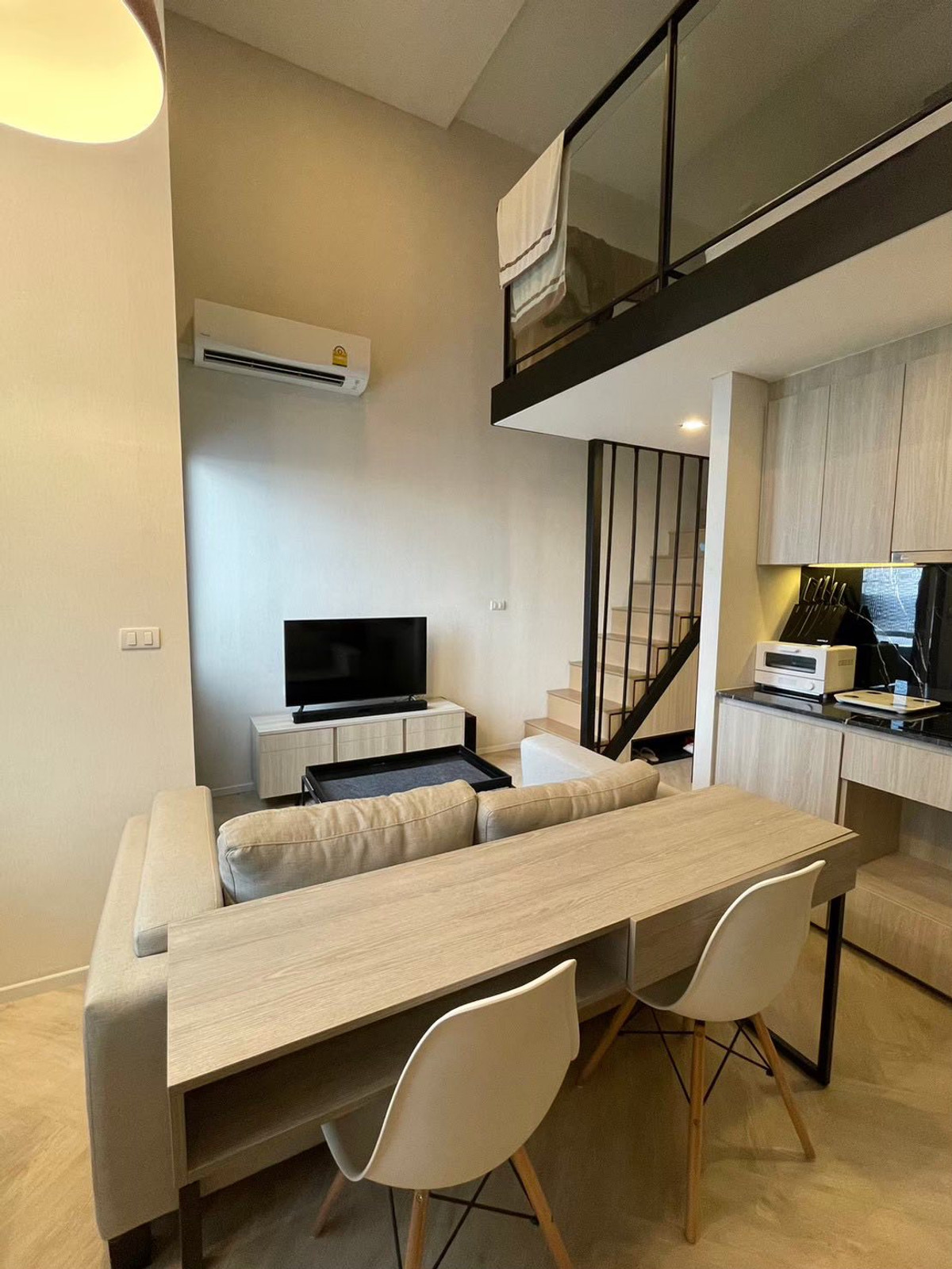For RentCondoOnnut, Udomsuk : 🏙️Condo for rent Siamese Sukhumvit 48 – Vertiplex room near BTS On Nut, ready to move in.