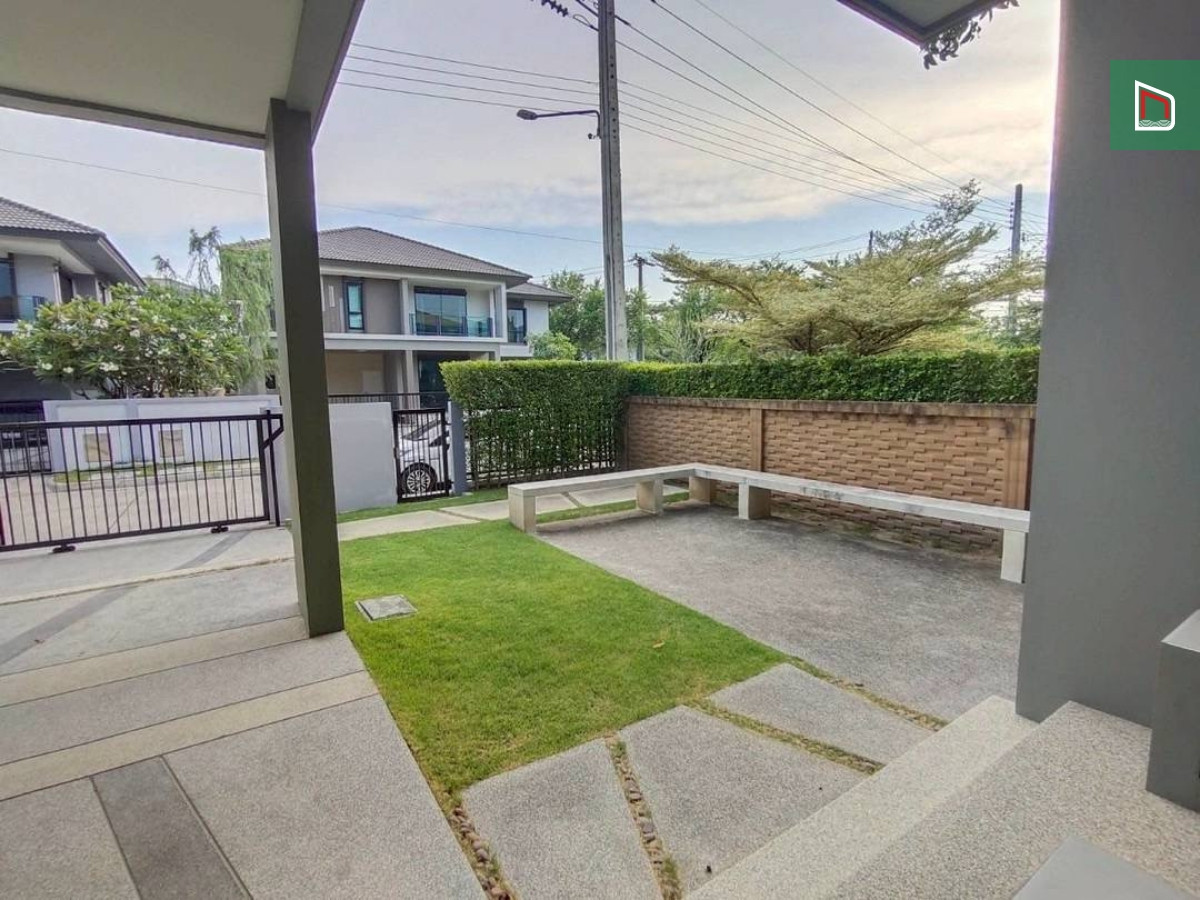 Single house Burasiri Ring-On Nut House beautifully decorated, fully furnished, ready to move in, 3 bedrooms, 3 bathrooms, 66 sq m, 7.9 million, quiet, good society, convenient travel to airport, expressway, motorway. Loading...