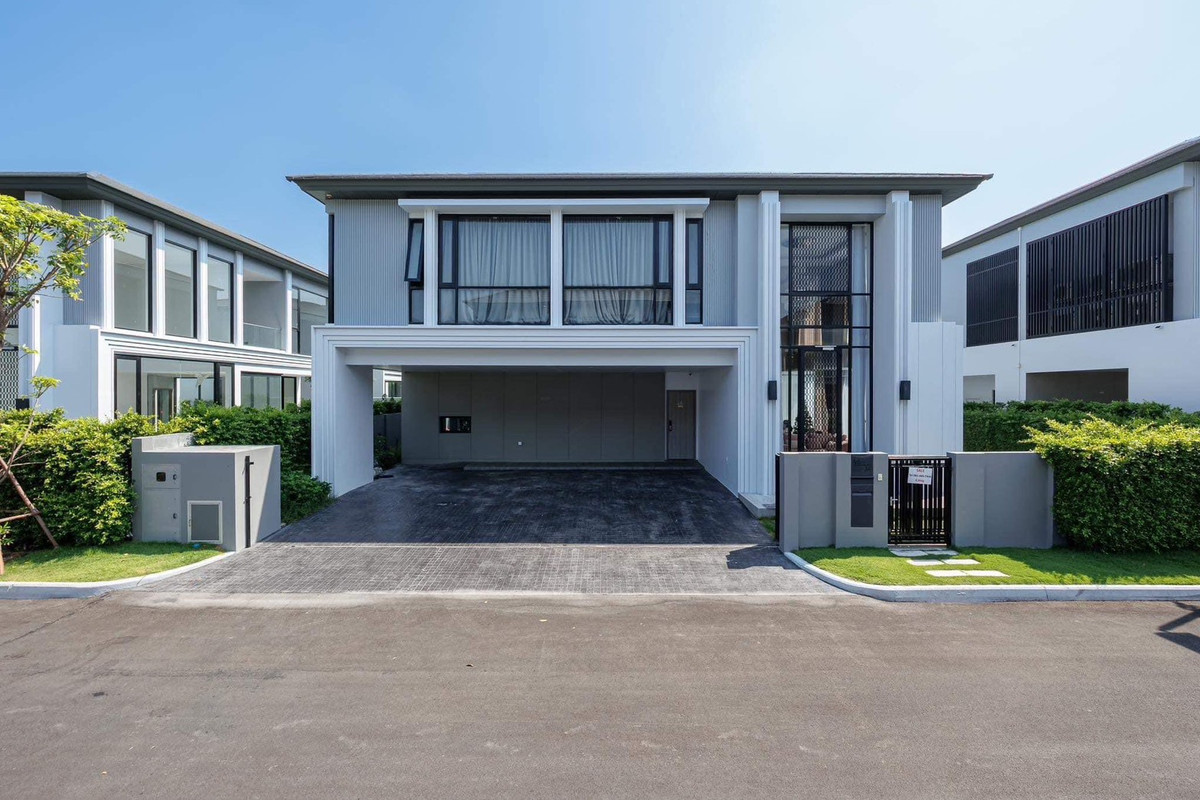 HouseRama5, Ratchapruek, Bangkruai : ✨🍀 Luxurious house, beautifully decorated. With private swimming pool 💎 Belgravia bangna-rama9 ✨#House for rent with swimming pool