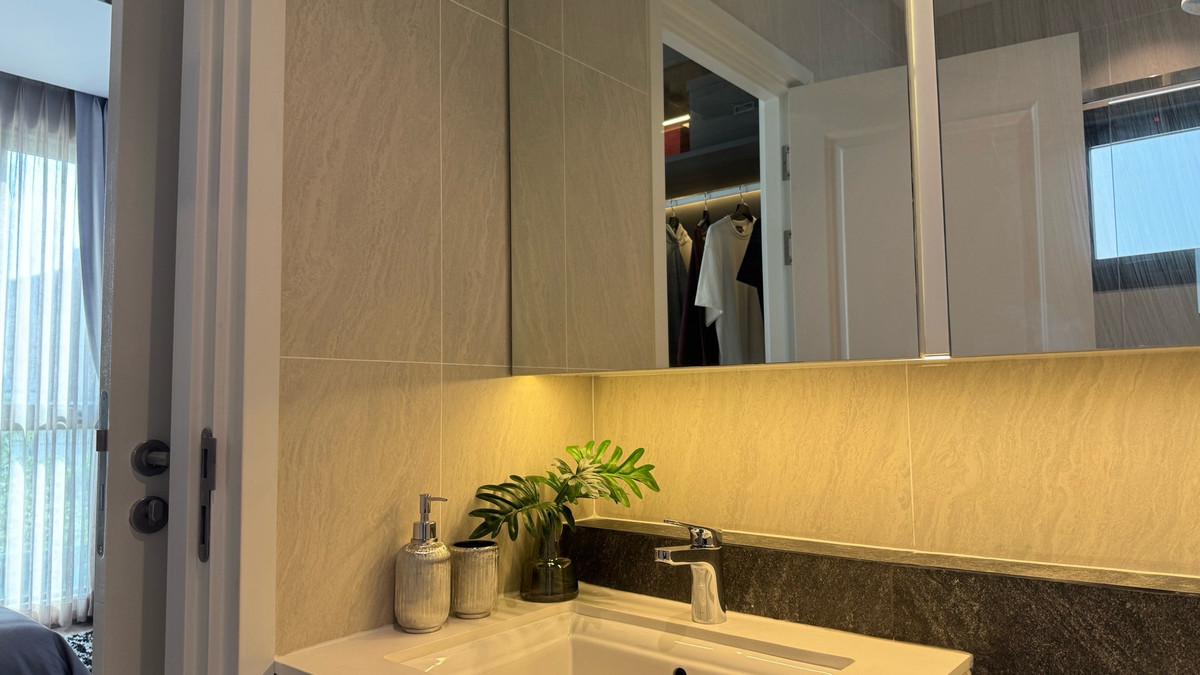 ขายบ้านพระราม 9 เพชรบุรีตัดใหม่ RCA : ขายบ้านหรู 4 ชั้น ใจกลางรัชดา-พระราม9 เพียง 4 นาทีถึง MRT ศูนย์วัฒนธรรม ต่างชาติซื้อได้