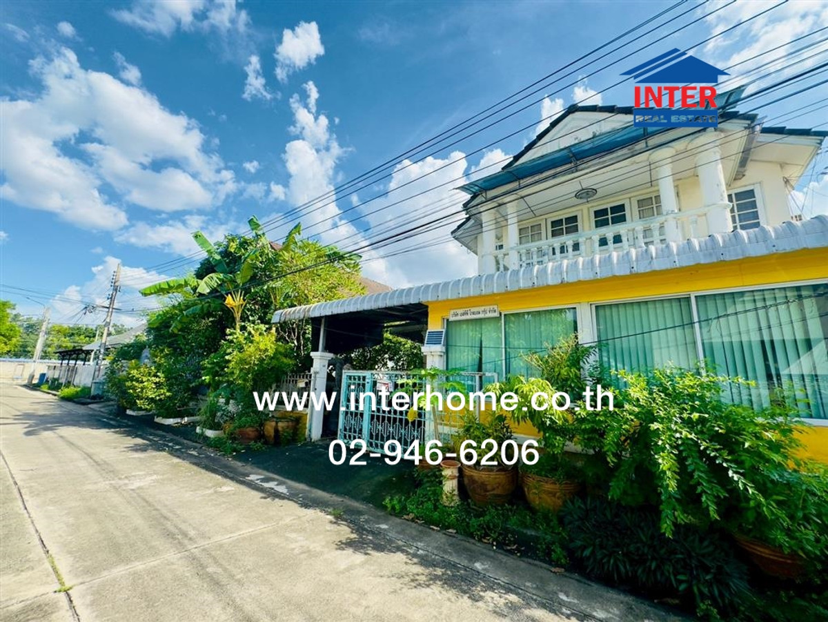 บ้านเดี่ยว 2 ชั้น 60 ตร.ว. หมู่บ้านกฤษดานคร17 ซอยพิมาน22 ถนนพุทธมณฑลสาย3 ซ.19 ถนนพุทธมณฑลสาย3 ถนนอักษะ เขตตลิ่งชัน กรุงเทพมหานคร Loading...